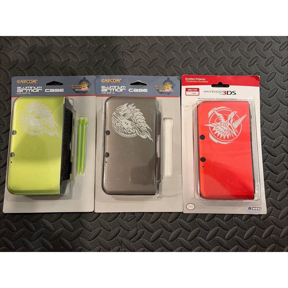 Rare Lot of 3 Capcom Aluminum Armor Case 3DS XL Monster Hunter 3 Ultimate SDCC